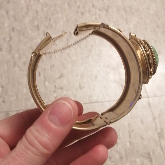 Antique locket bracelet. - Picture 2 of 3